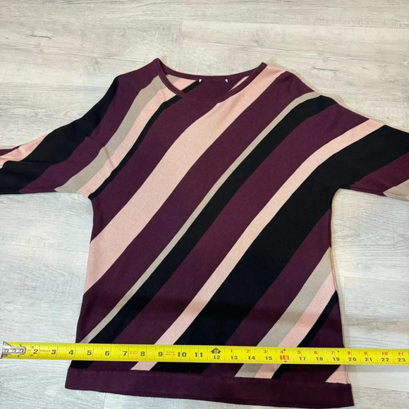 Allison Daley Sparkly Pink and Burgundy Wide Striped 3/4 Sleeve Sweater - Picture 11 of 17